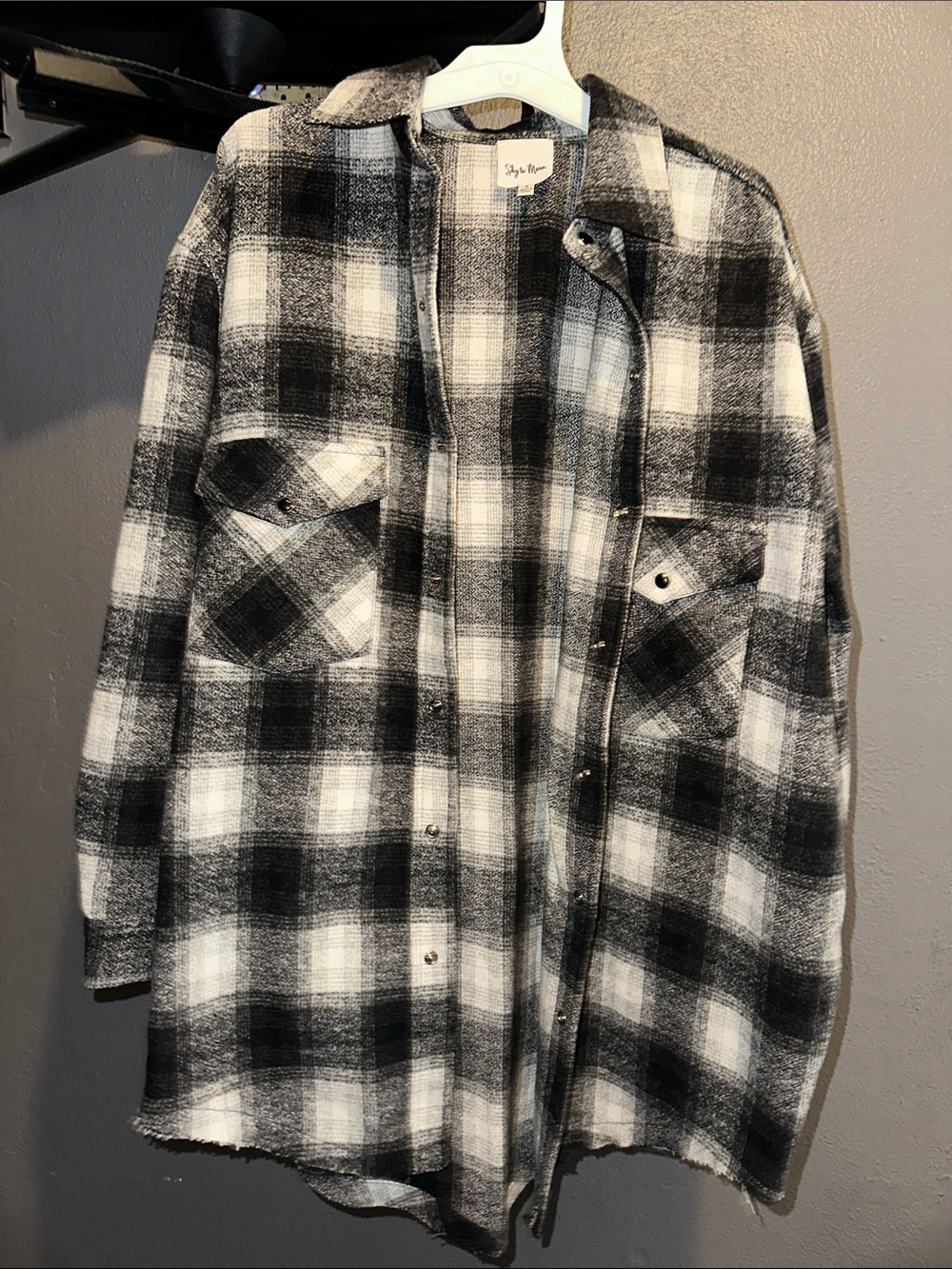 Women Black & White Plaid Lightweight Shirt Jacket